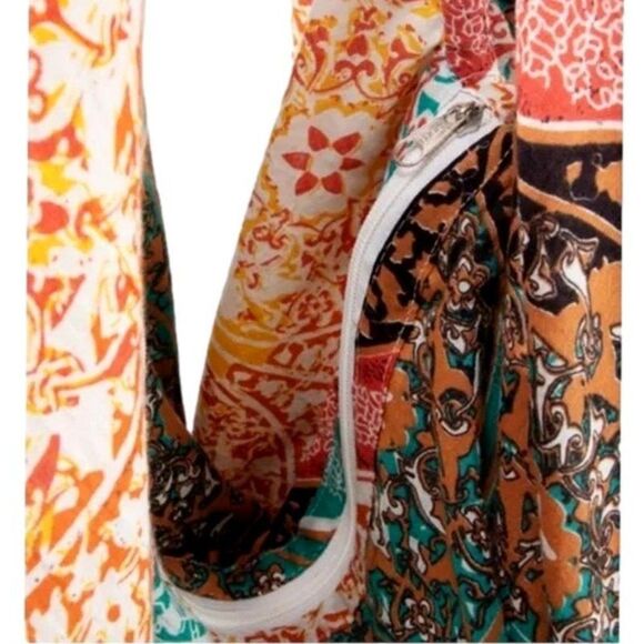 Handcrafted Bohemian Crossbody Bag ~ 100% Cotton ~ Zipper Closure ~ NEW - Picture 3 of 10